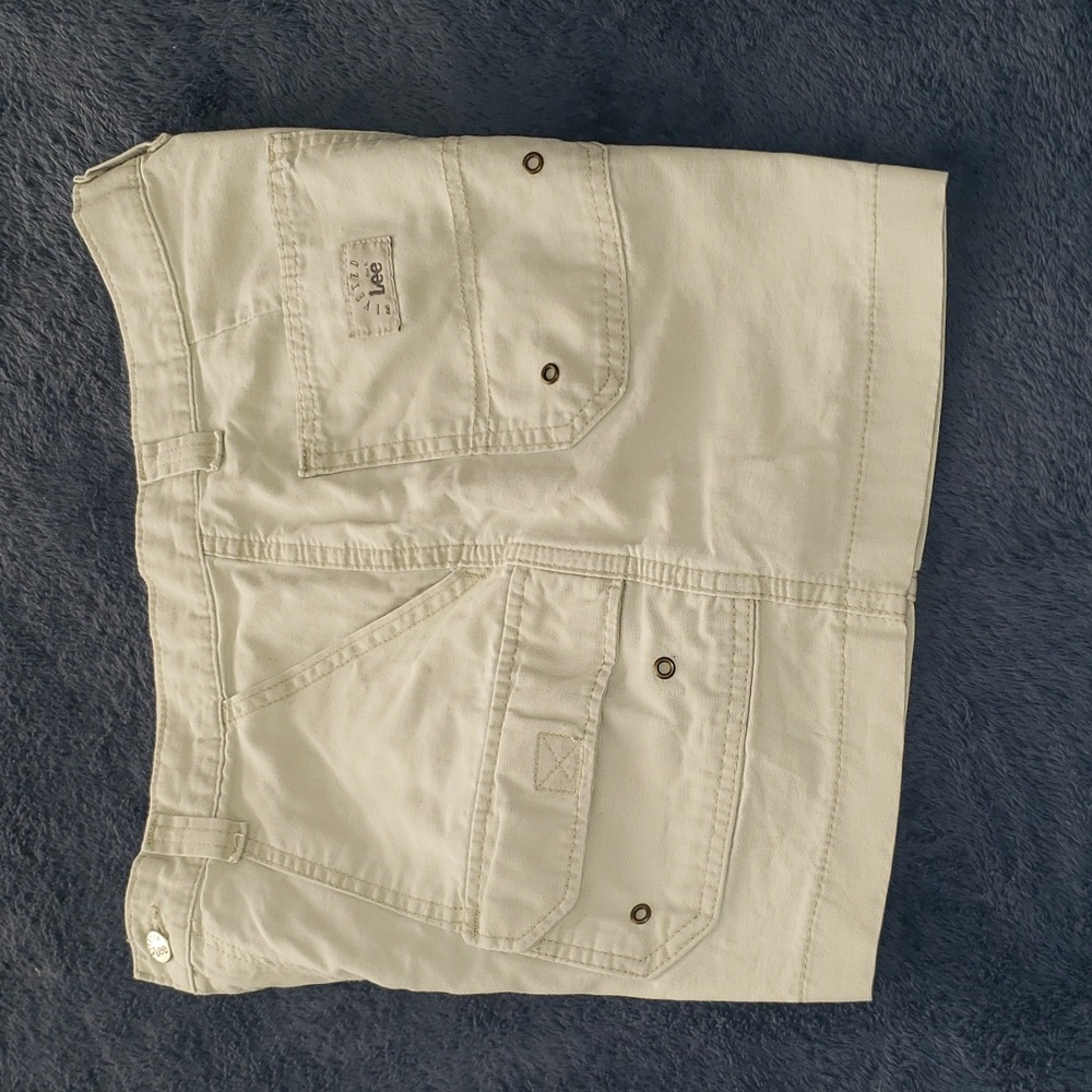 Woman Lee Tan Cargo Shorts